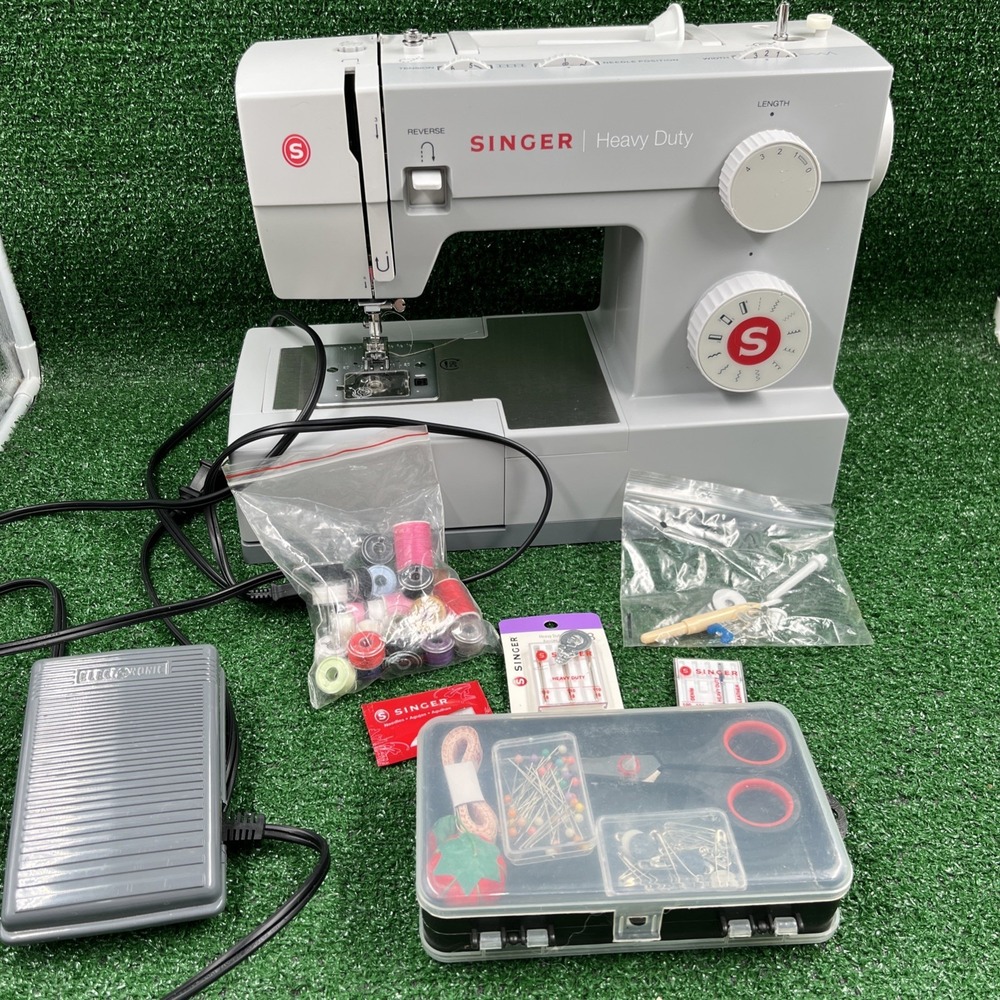 Singer Heavy Duty Sewing Machine Model 4411 Portable With Accessories Works